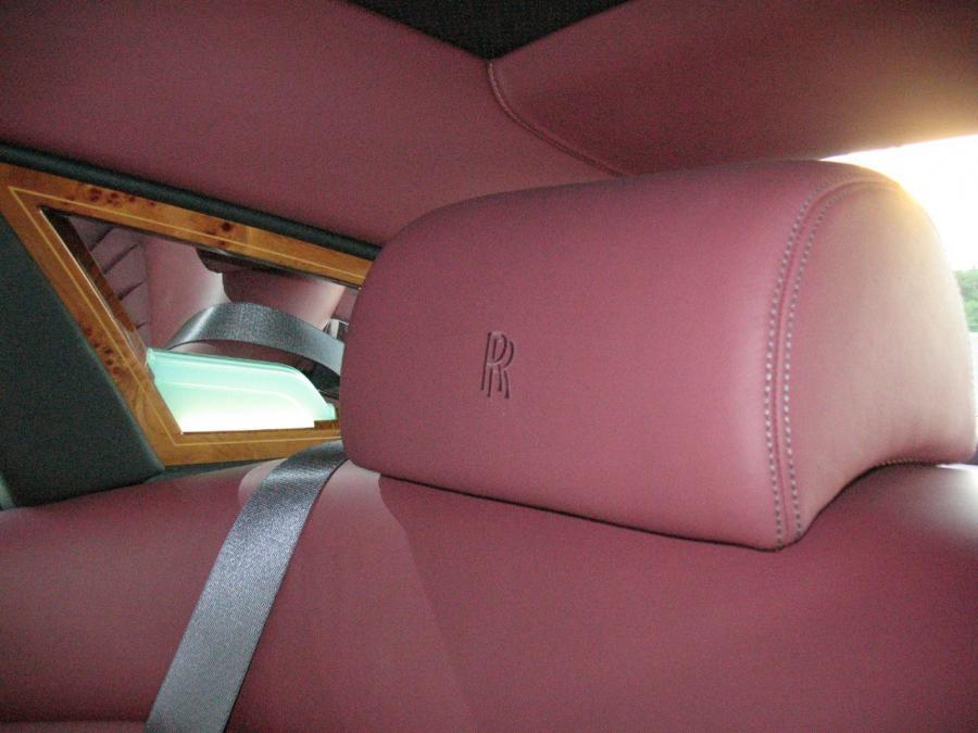  Rolls-Royce Phantom 2007 года  (фото 29 из 102)